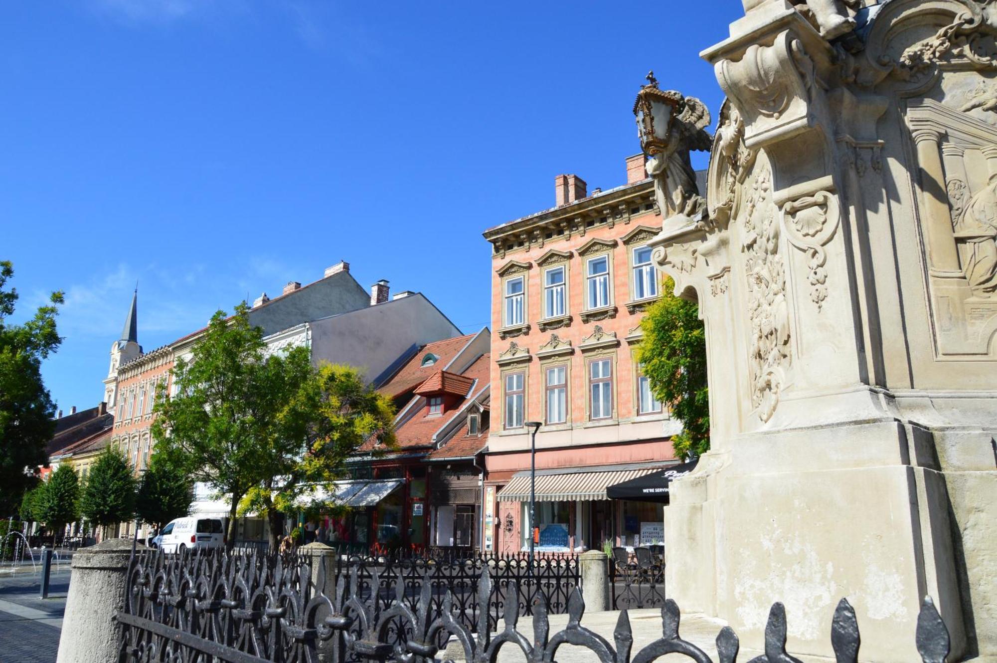 V62 Studio Apartments- Downtown Sopron Ngoại thất bức ảnh